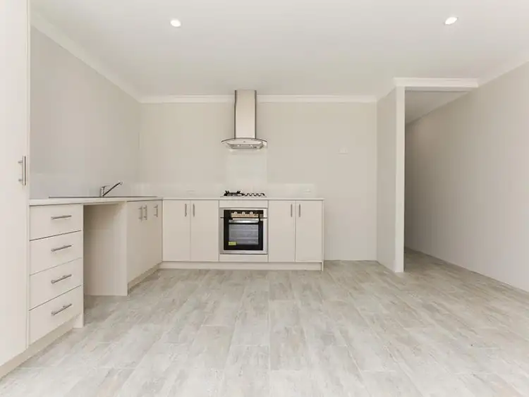 15 Garigal Street, Yanchep WA 6035
