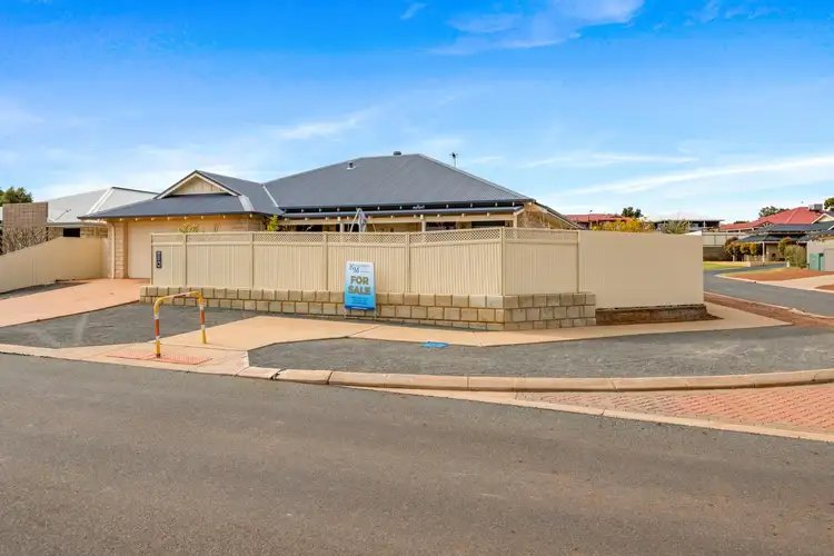 32 Tumbarri Way, Hannans WA 6430