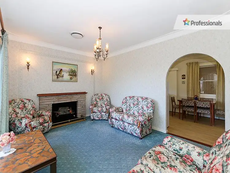 Second view of Homely house listing, 5 Ashby Terrace, Viveash WA 6056