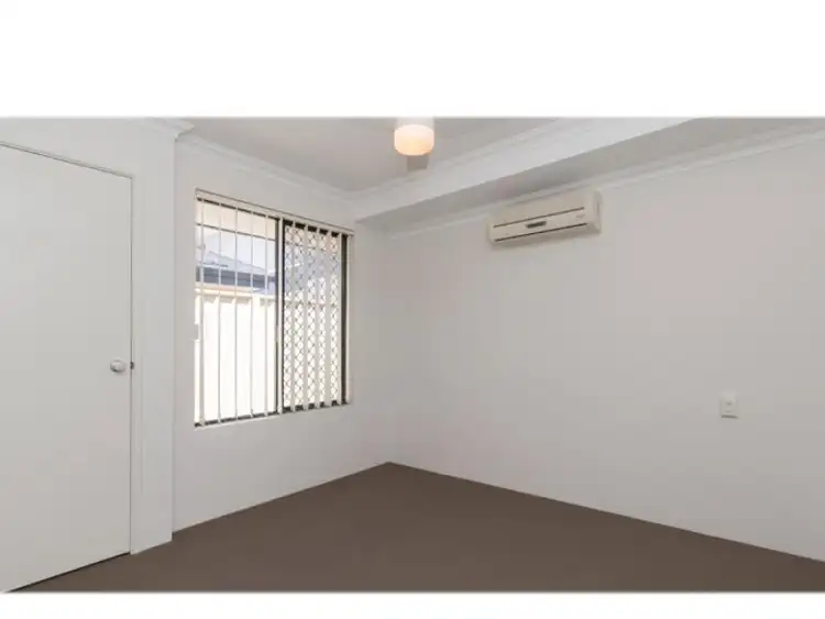 Sixth view of Homely villa listing, 4/296-298 Drake  Street, Morley WA 6062
