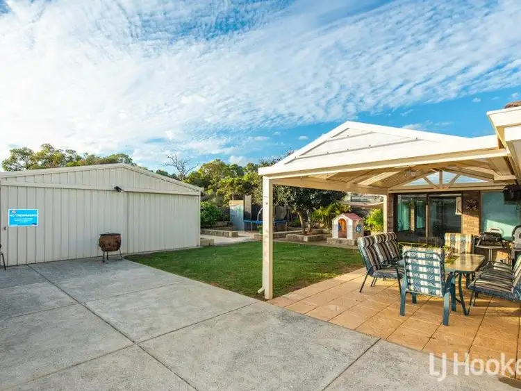 35 Shamrock Way, Huntingdale WA 6110