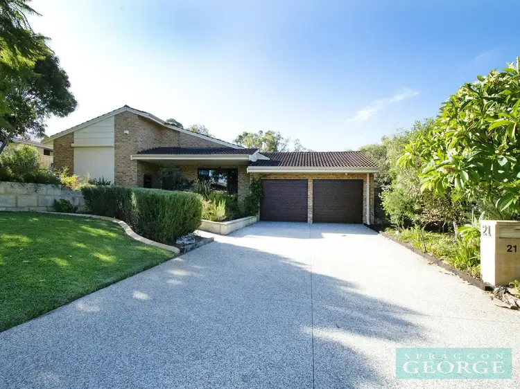 21 Inveraray Crescent, Hamersley WA 6022