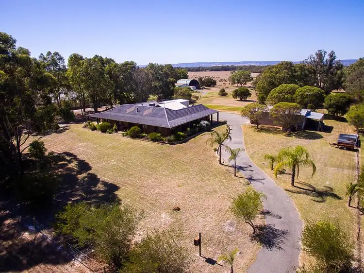81 Eaglehawk drive, Ravenswood WA 6208