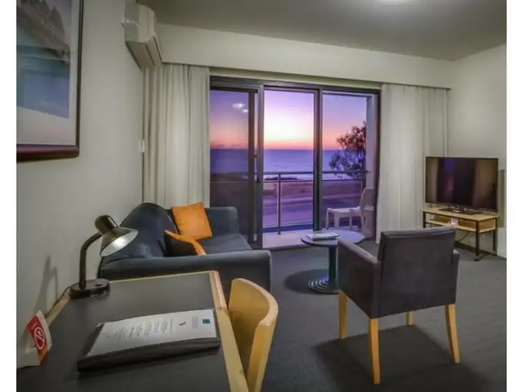 60 1 Padbury Circle, Sorrento WA 6020