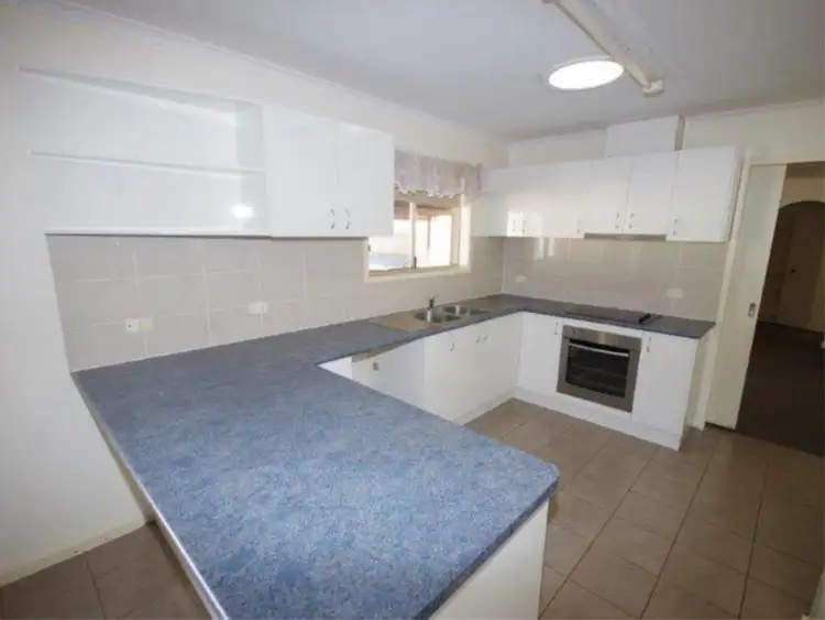 Fourth view of Homely house listing, 3 Kitchener Way, Newman WA 6753