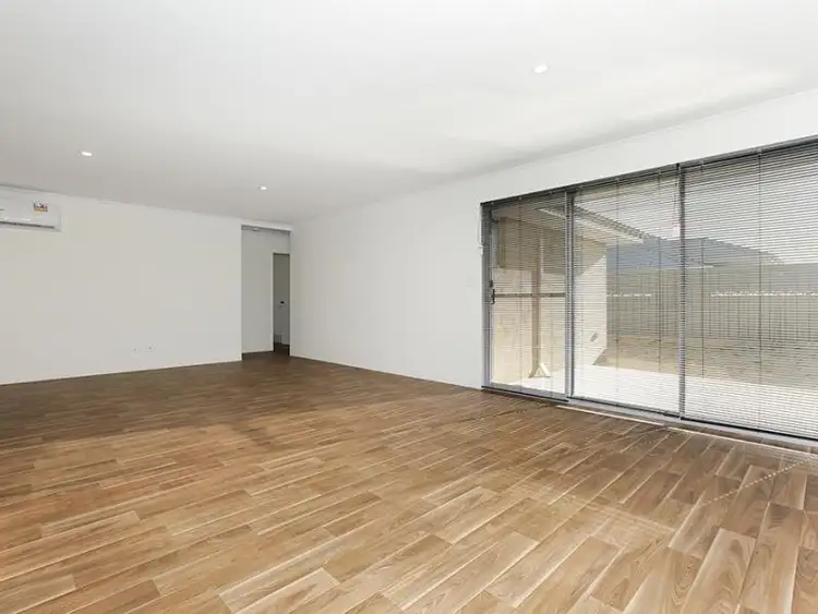 Seventh view of Homely house listing, 2 Setosa Loop, Byford WA 6122