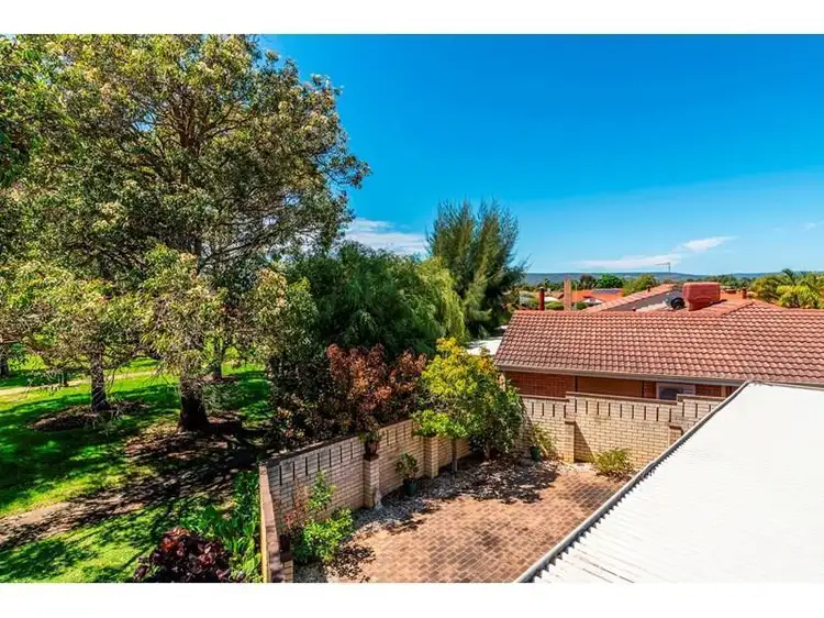 Fifth view of Homely house listing, 34 Grenadier Drive, Thornlie WA 6108