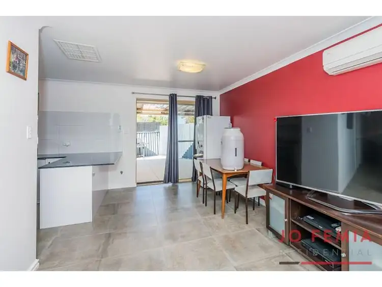 Fifth view of Homely semi-detached listing, 2/17 Lorikeet Court, Stirling WA 6021