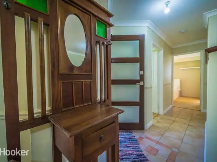 Third view of Homely house listing, 8 Ozark Place, Warnbro WA 6169
