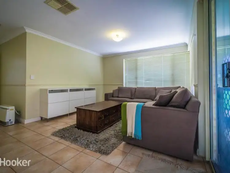 Sixth view of Homely house listing, 8 Ozark Place, Warnbro WA 6169
