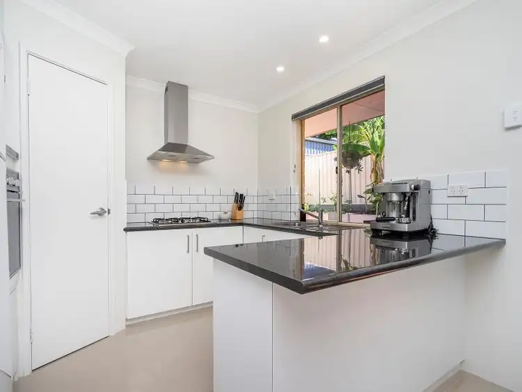 Fifth view of Homely semi-detached listing, 261B Huntriss Road, Doubleview WA 6018