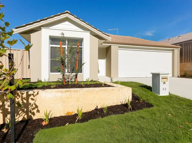 Main view of Homely house listing, 52 Pickering Avenue, Parmelia WA 6167