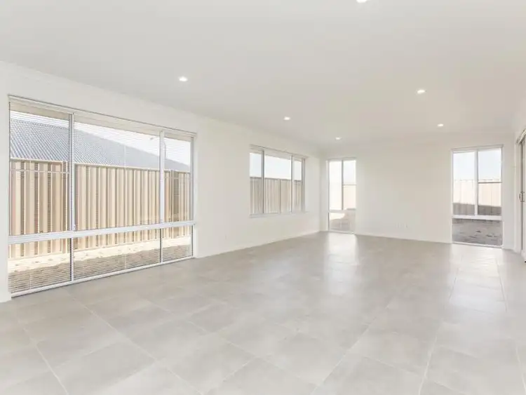 Sixth view of Homely house listing, 52 Pickering Avenue, Parmelia WA 6167