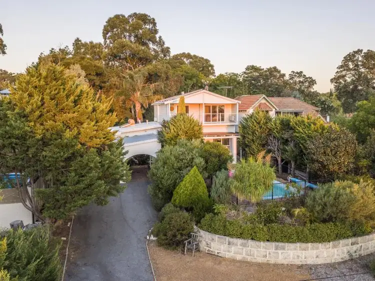 23 Walbeck Road, Kalamunda WA 6076