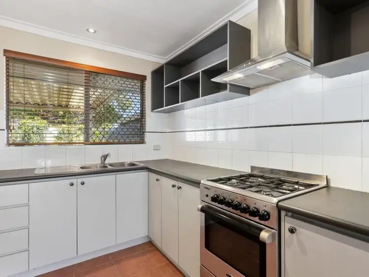 Second view of Homely unit listing, 6/188 Grand Promenade, Doubleview WA 6018