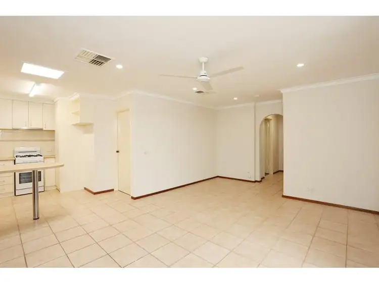 Fourth view of Homely villa listing, 6/6 Station Street, Gosnells WA 6110