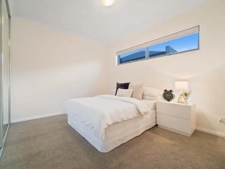 Seventh view of Homely villa listing, 6/6 Canterbury Court, Nollamara WA 6061