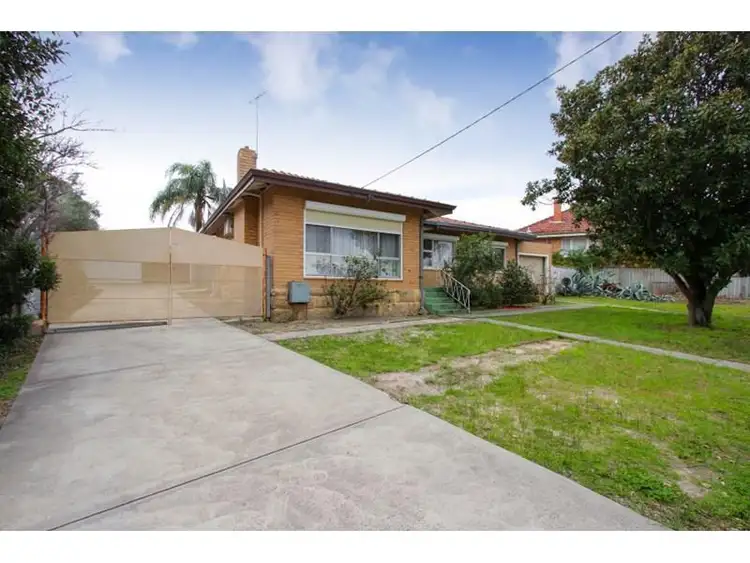 122 HARDY ROAD, Bayswater WA 6053