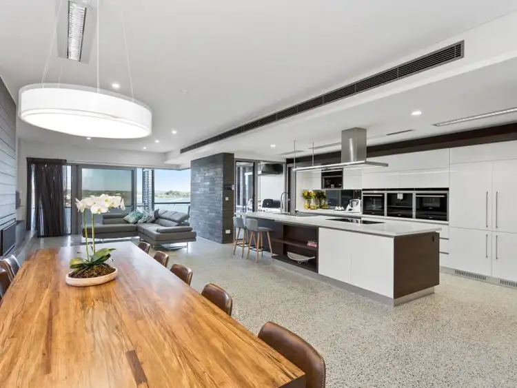 Fourth view of Homely house listing, 20 River Way, Salter Point WA 6152