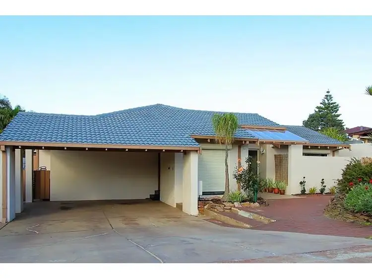 43 HOLLISTER WAY, Noranda WA 6062