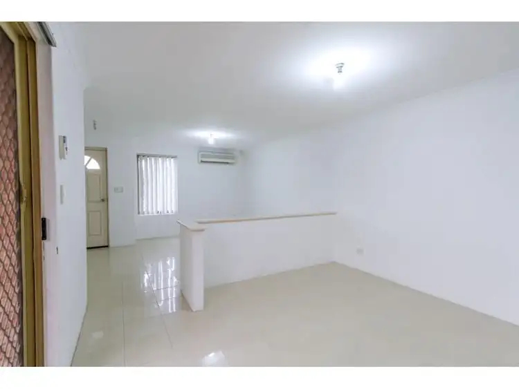 Fifth view of Homely house listing, 4/276 Belmont Avenue, Kewdale WA 6105