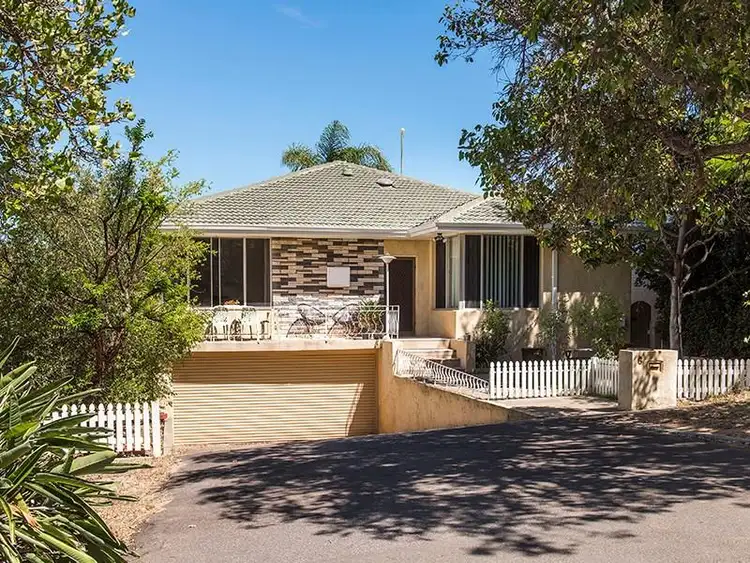 6 Cornwall Street, Swanbourne WA 6010