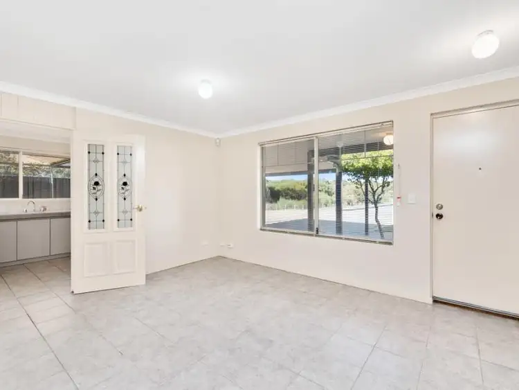 Sixth view of Homely house listing, 8 Pikes Close, Caversham WA 6055