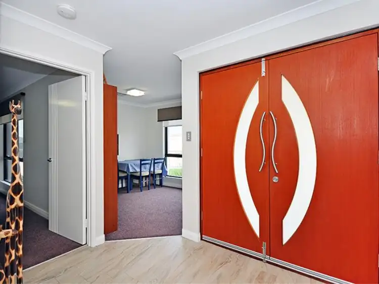 Second view of Homely house listing, 4 Serenity Way, Aveley WA 6069