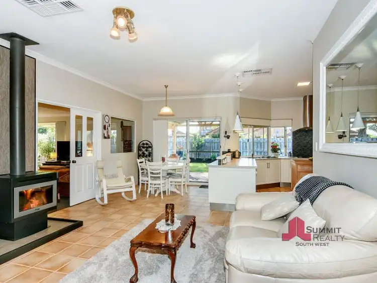 Fifth view of Homely house listing, 8 Braidwood Drive, Australind WA 6233