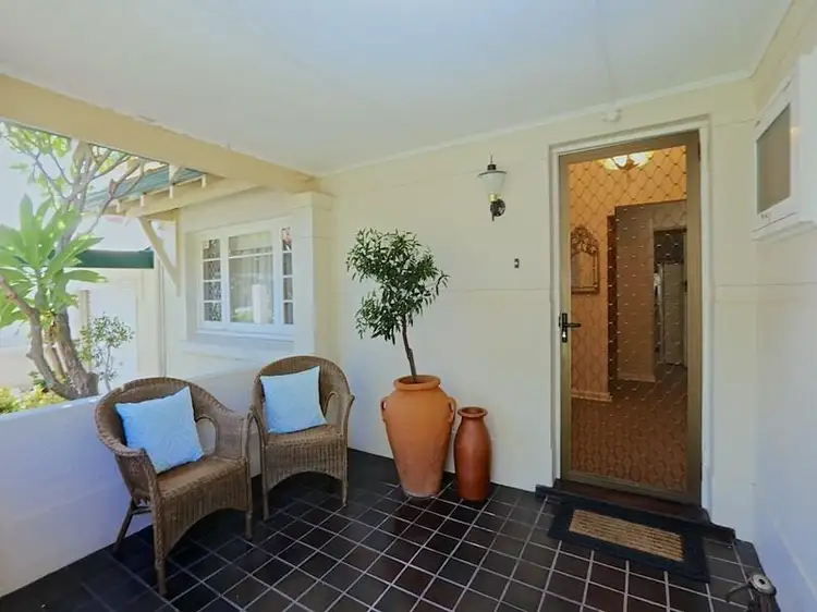 18 Weld Street, Nedlands WA 6009