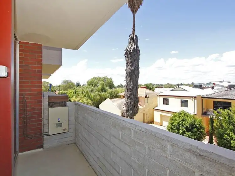 Fourth view of Homely unit listing, 24/12 Tenth Avenue, Maylands WA 6051