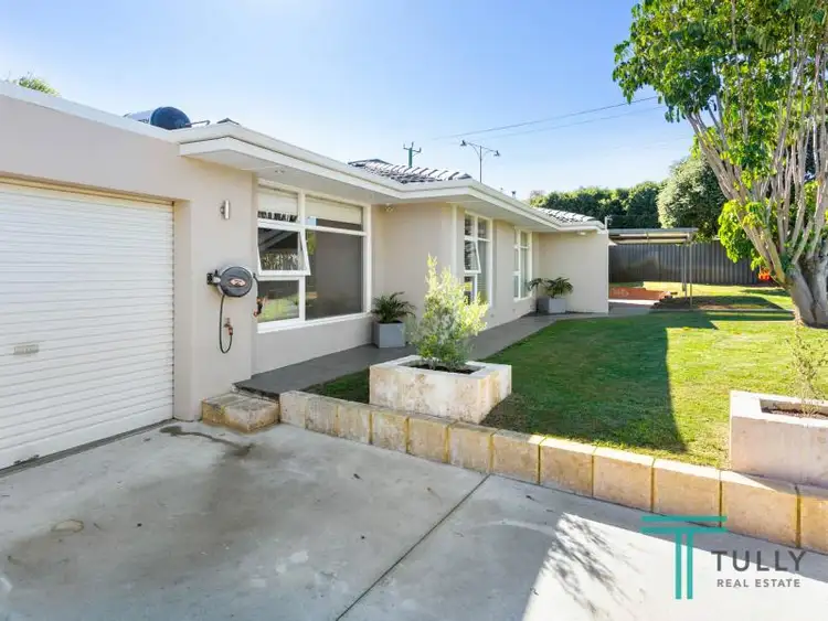 Second view of Homely house listing, 40 Cockman Way, Orelia WA 6167