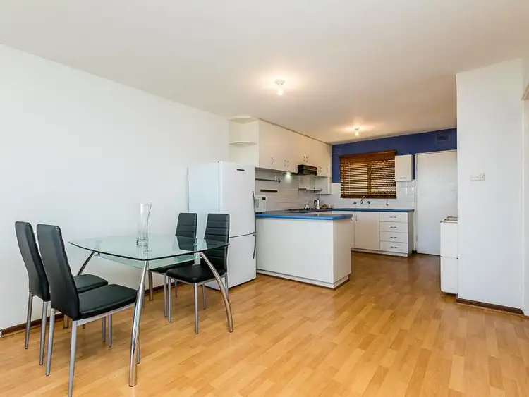 Fifth view of Homely unit listing, 2/7 Ventnor Street, Scarborough WA 6019