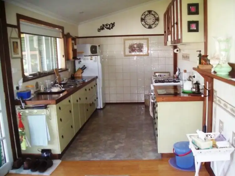 Sixth view of Homely house listing, 10 Evans Street, Collie WA 6225