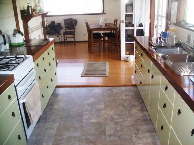 Seventh view of Homely house listing, 10 Evans Street, Collie WA 6225