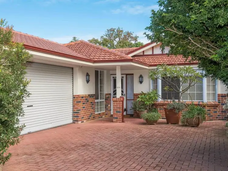 Main view of Homely semi-detached listing, 123B Grand Prom, Doubleview WA 6018