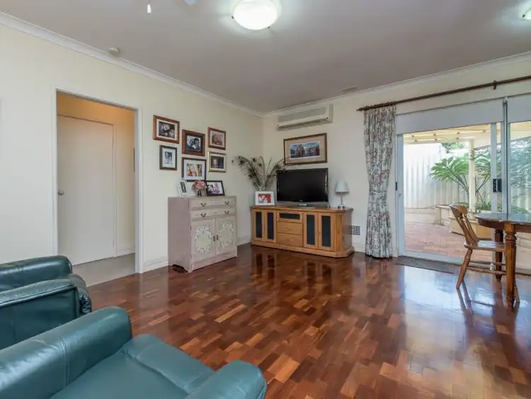 Fifth view of Homely semi-detached listing, 123B Grand Prom, Doubleview WA 6018