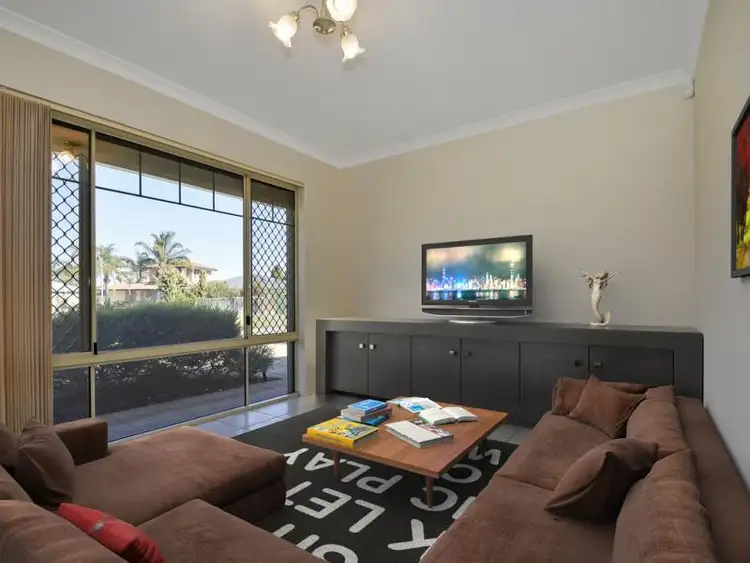 Fifth view of Homely house listing, 1/19 Roseheath Boulevard, Kiara WA 6054