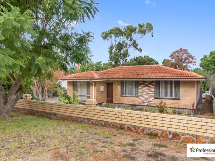 17 Blamire Road, Kalamunda WA 6076