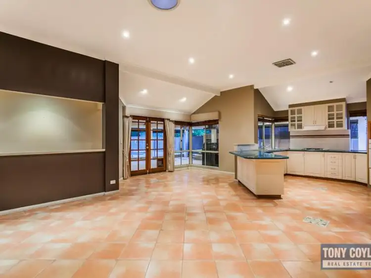 Sixth view of Homely house listing, 3 Mirabeau Mews, Bibra Lake WA 6163