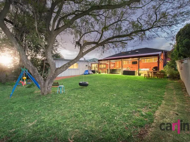 29 Shelshaw Street, Melville WA 6156