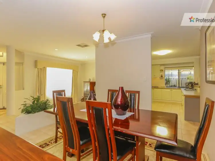 Sixth view of Homely house listing, 5 Koomyle Mews, Viveash WA 6056