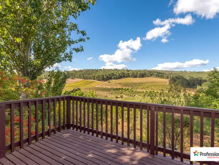 107 GlenIsla Road, Bickley WA 6076