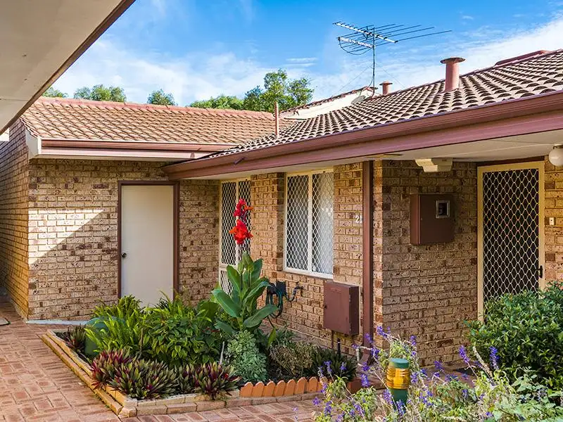 Main view of Homely villa listing, 21/11 Petterson Ave, Samson WA 6163