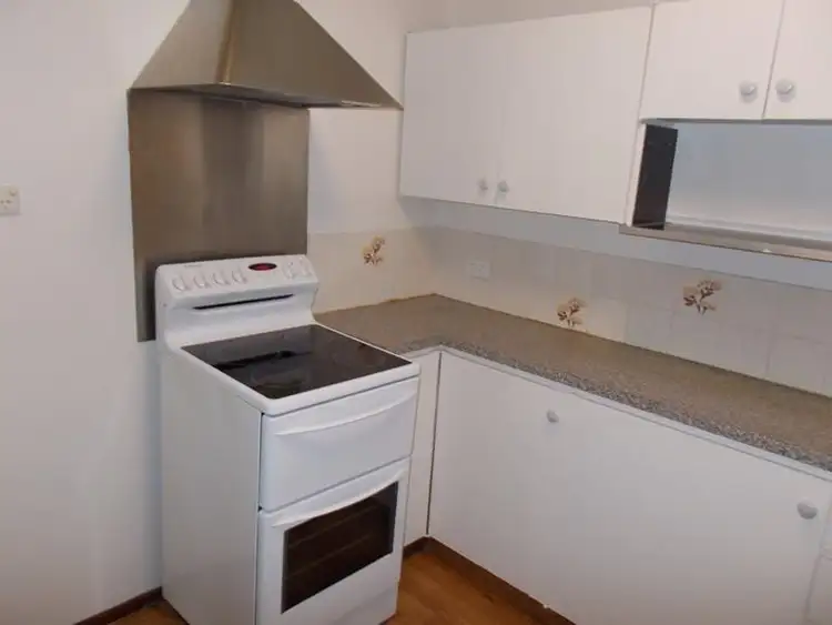 Fourth view of Homely unit listing, 9/70 Marlboro Road, Swan View WA 6056