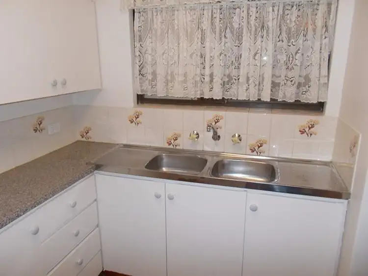 Fifth view of Homely unit listing, 9/70 Marlboro Road, Swan View WA 6056