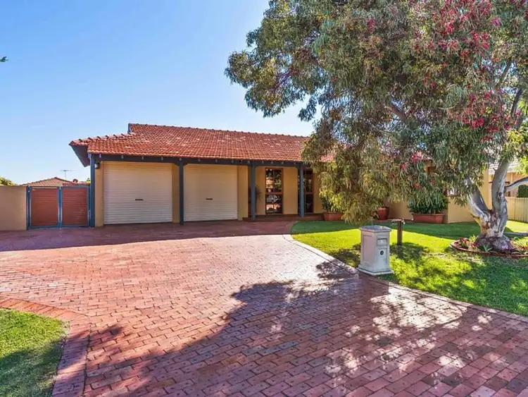 Second view of Homely house listing, 5 Conroy Place, Hillarys WA 6025