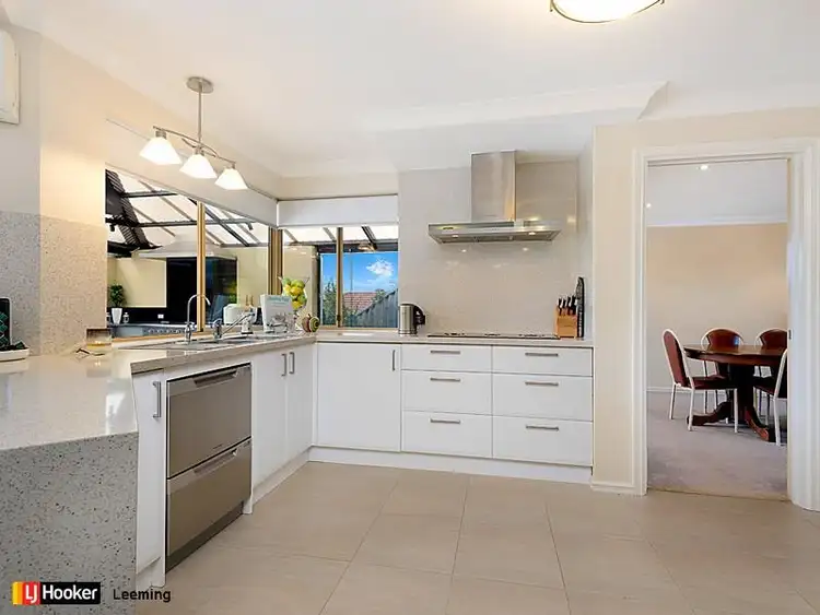 Seventh view of Homely house listing, 6 Sellen Court, Leeming WA 6149