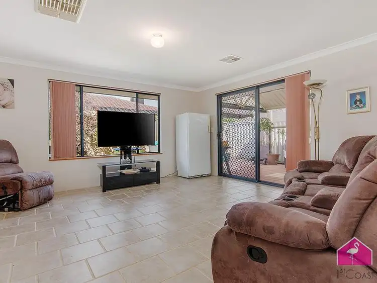 Fifth view of Homely house listing, 8 Vila Do Porto Crescent, Secret Harbour WA 6173