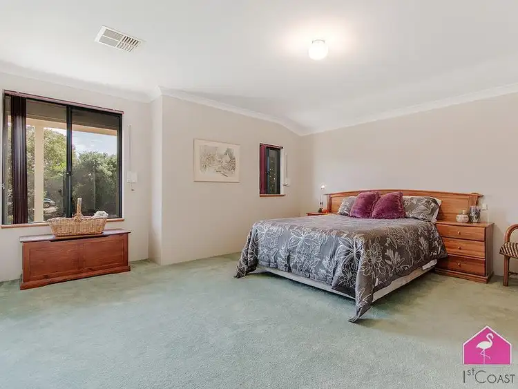 Sixth view of Homely house listing, 8 Vila Do Porto Crescent, Secret Harbour WA 6173